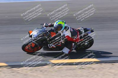 media/Nov-06-2023-Moto Forza (Mon) [[ce023d0744]]/2-Advanced Group/Session 2 (Bowl Speed Pans)/